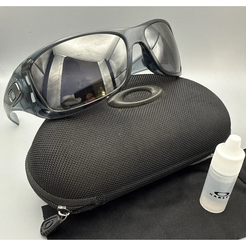 Oakley HIJINX Authentic Sunglasses Blue Translucent Discontinued+Case+Anti-Fog